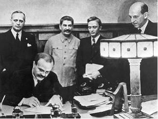 Секретный дополнительный протокол к советско-германскому договору о…