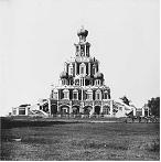 Вариант ответа: «Страстной монастырь в Москве был основан в 1654 г. царем Алексеем Михайловичем…