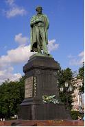 Вариант ответа: «Страстной монастырь в Москве был основан в 1654 г. царем Алексеем Михайловичем…